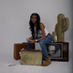 Meet your Posher, Skylar